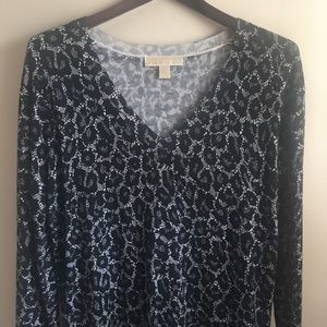 MICHAEL Michael Kors V-Neck Lightweight Sweater M